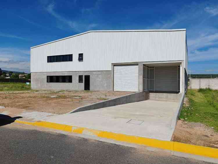 edificio industrial en venta carretera libre queretaro celaya km 35 san jose de la cruz parque industrial novotech apaseo el grande guanajuato p6O5WX2